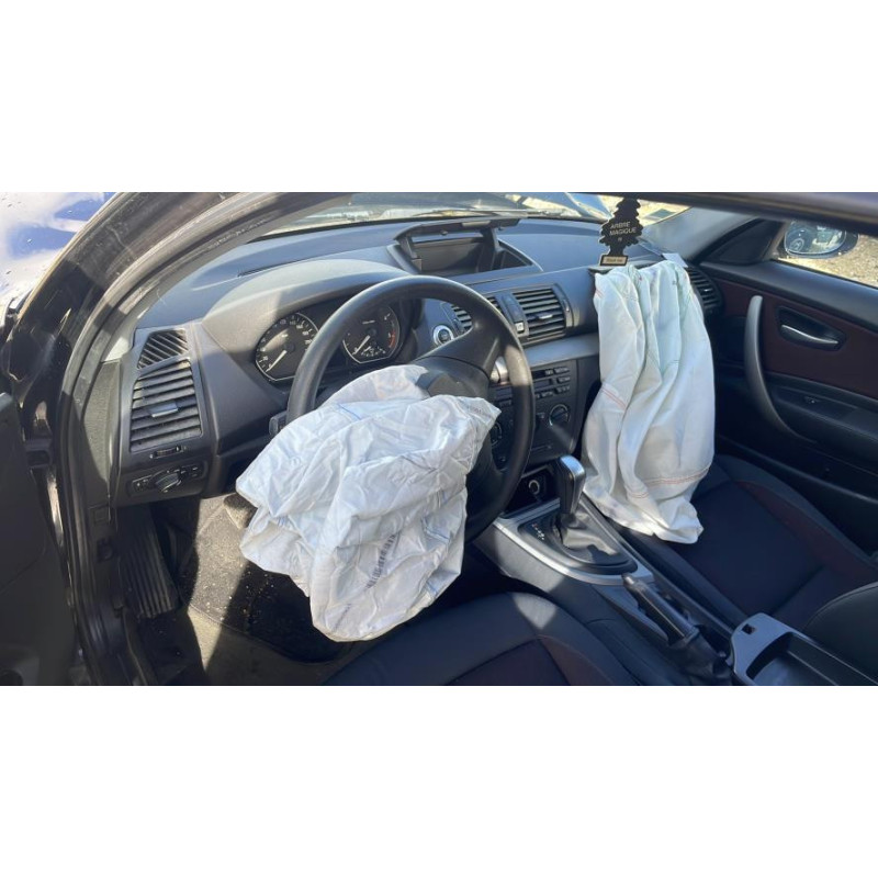 Poignee porte arriere gauche BMW SERIE 1 E87 PHASE 2 d’occasion