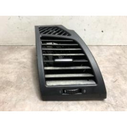 Aerateur tableau de bord avant droit BMW SERIE 1 E87 PHASE 2 d’occasion