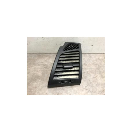 Aerateur tableau de bord avant gauche BMW SERIE 1 E87 PHASE 2 d’occasion