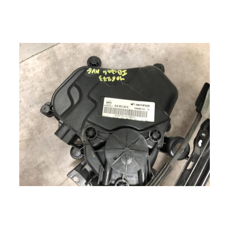 Leve vitre electrique avant gauche SEAT IBIZA 4 PHASE 2 d’occasion
