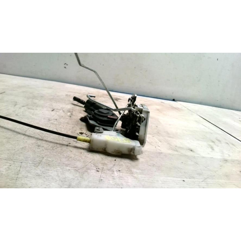 Serrure avant droit CITROEN C1 1 PHASE 1 d’occasion