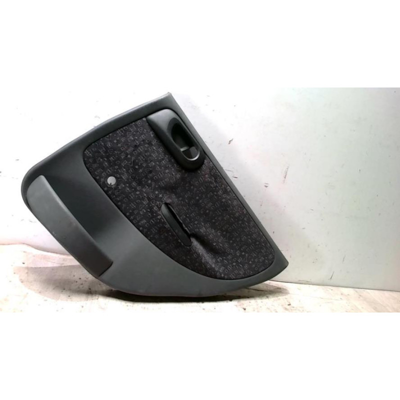 Panneau de porte arriere droit OPEL CORSA C PHASE 1 d’occasion