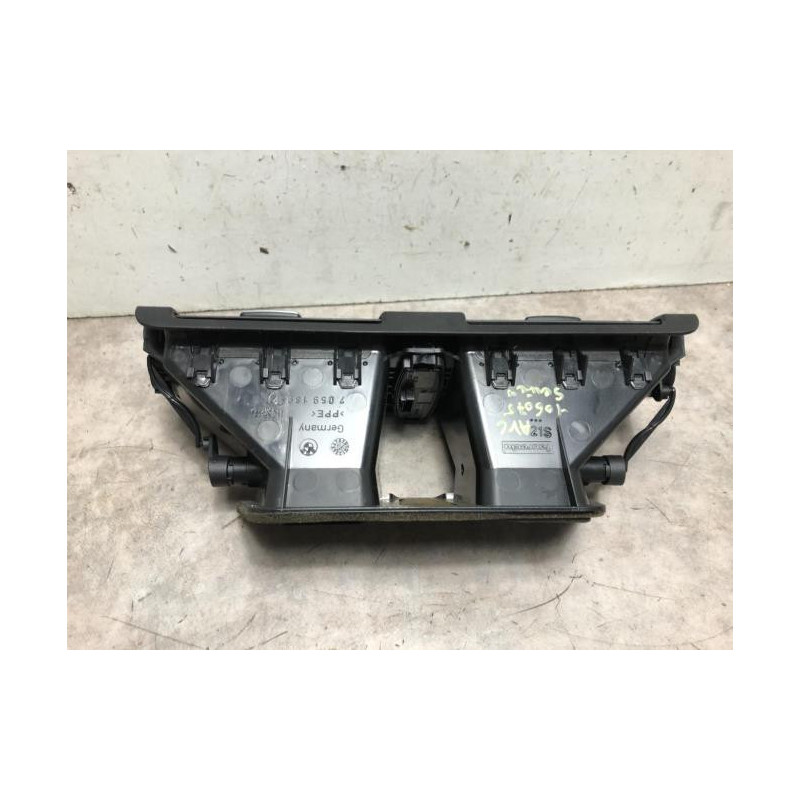Aerateur tableau de bord BMW SERIE 1 E87 PHASE 2 d’occasion
