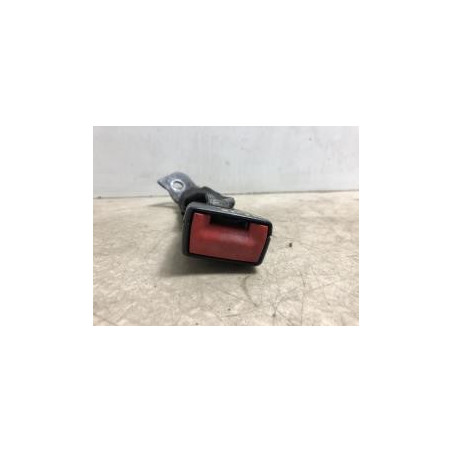 Attache ceinture arriere gauche BMW SERIE 1 E87 PHASE 2 d’occasion