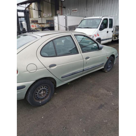 Cric RENAULT MEGANE 1 PHASE 2 d’occasion
