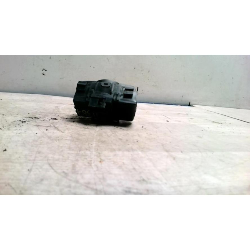 Commande de phare BMW SERIE 1 E87 PHASE 2 d’occasion