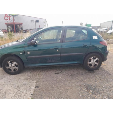 Platine feu arriere gauche PEUGEOT 206 PHASE 1 d’occasion