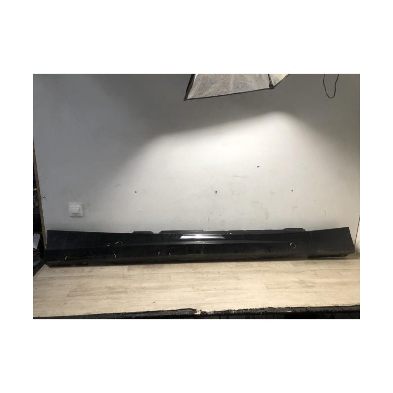 Bas de caisse droit BMW SERIE 1 E87 PHASE 2 d’occasion