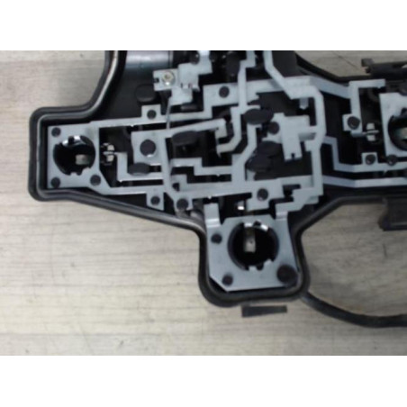 Platine feu arriere gauche VOLKSWAGEN TOURAN 1 PHASE 1 d’occasion