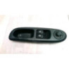 Interrupteur de leve vitre avant gauche RENAULT CLIO 2 PHASE 1 d’occasion