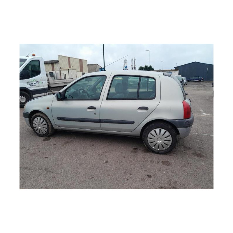 Interrupteur de leve vitre avant gauche RENAULT CLIO 2 PHASE 1 d’occasion