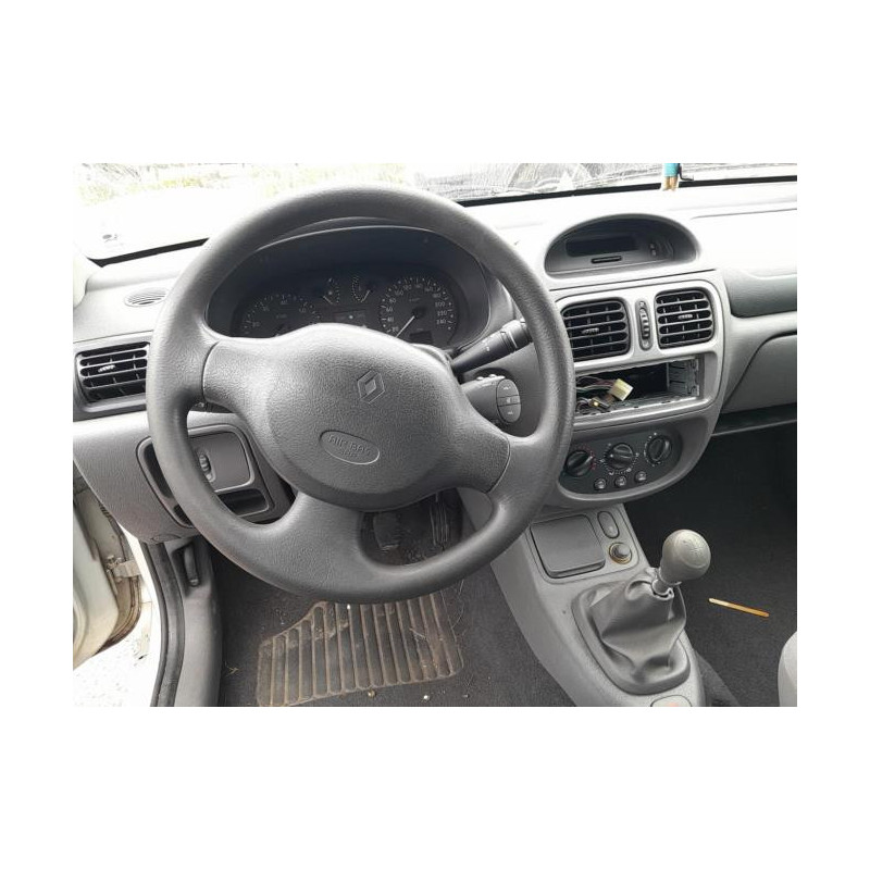 Interrupteur de leve vitre avant gauche RENAULT CLIO 2 PHASE 1 d’occasion