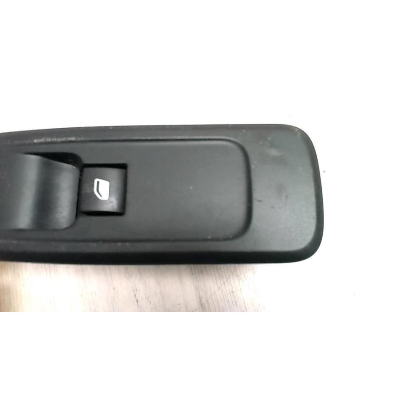 Interrupteur de leve vitre avant droit CITROEN C3 2 PHASE 1 d’occasion