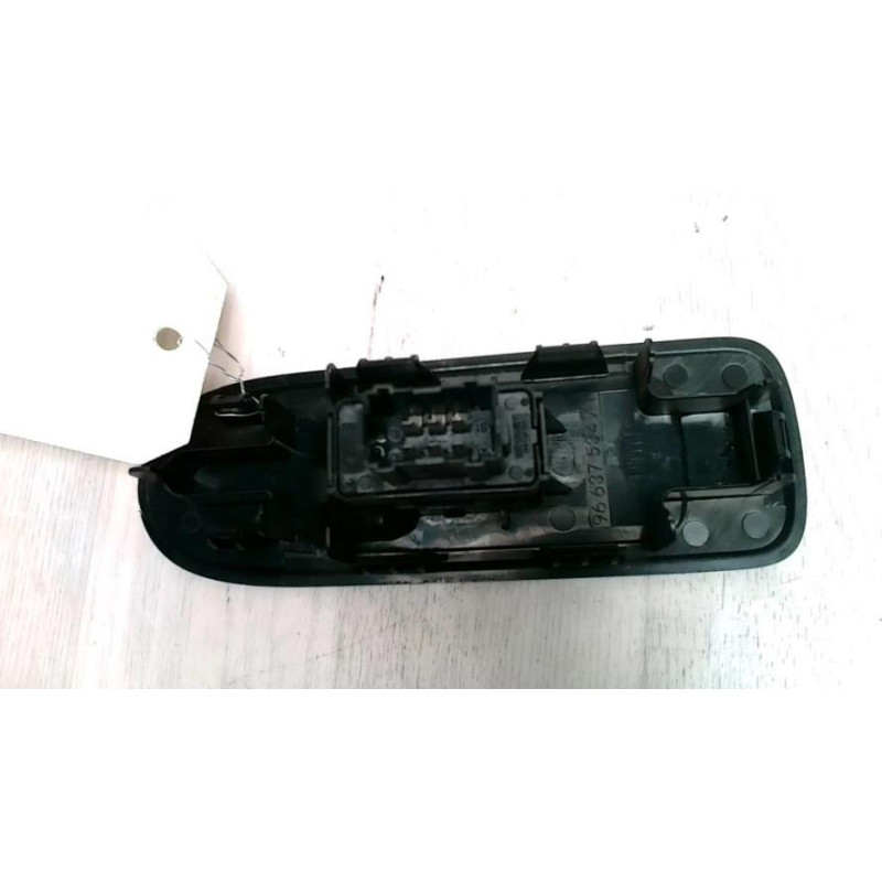 Interrupteur de leve vitre avant droit CITROEN C3 2 PHASE 1 d’occasion