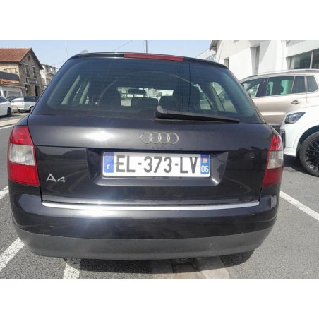 Serrure de coffre AUDI A4 2 AVANT PHASE 1 BREAK d’occasion