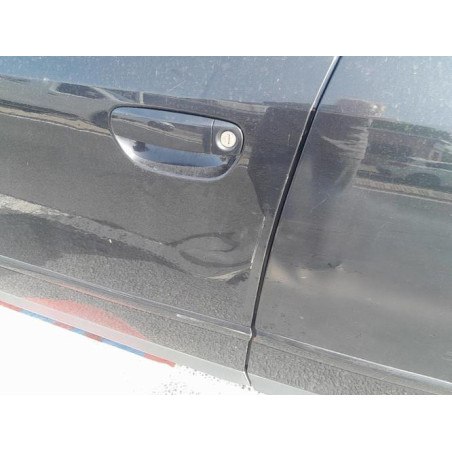 Serrure de coffre AUDI A4 2 AVANT PHASE 1 BREAK d’occasion