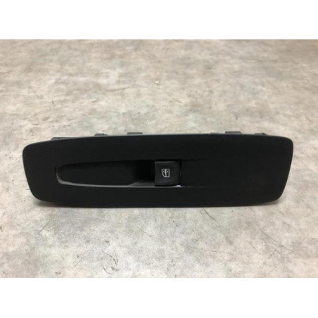 Interrupteur de leve vitre avant droit RENAULT SCENIC 4 d’occasion