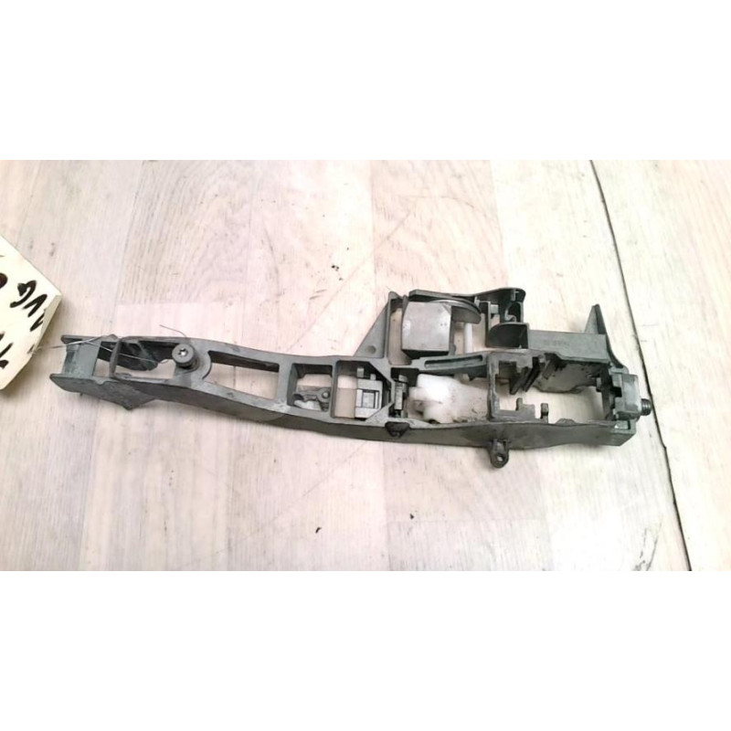 Support poignee porte avant gauche CITROEN C3 2 PHASE 1 d’occasion