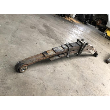 Lame de ressort arriere gauche IVECO 35C18 d’occasion