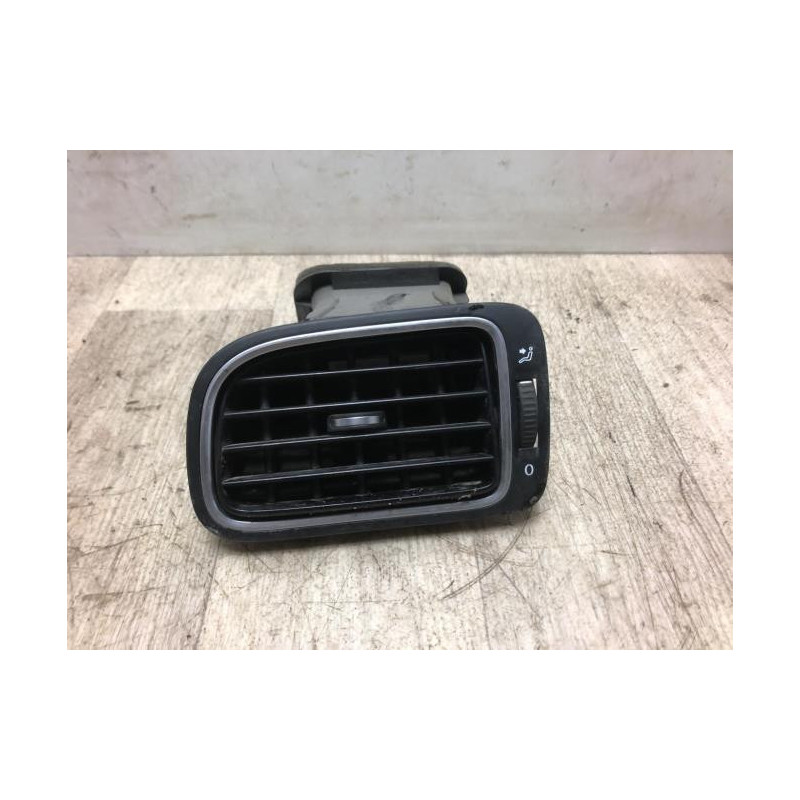 Aerateur tableau de bord avant gauche VOLKSWAGEN POLO 5 PHASE 1 d’occasion