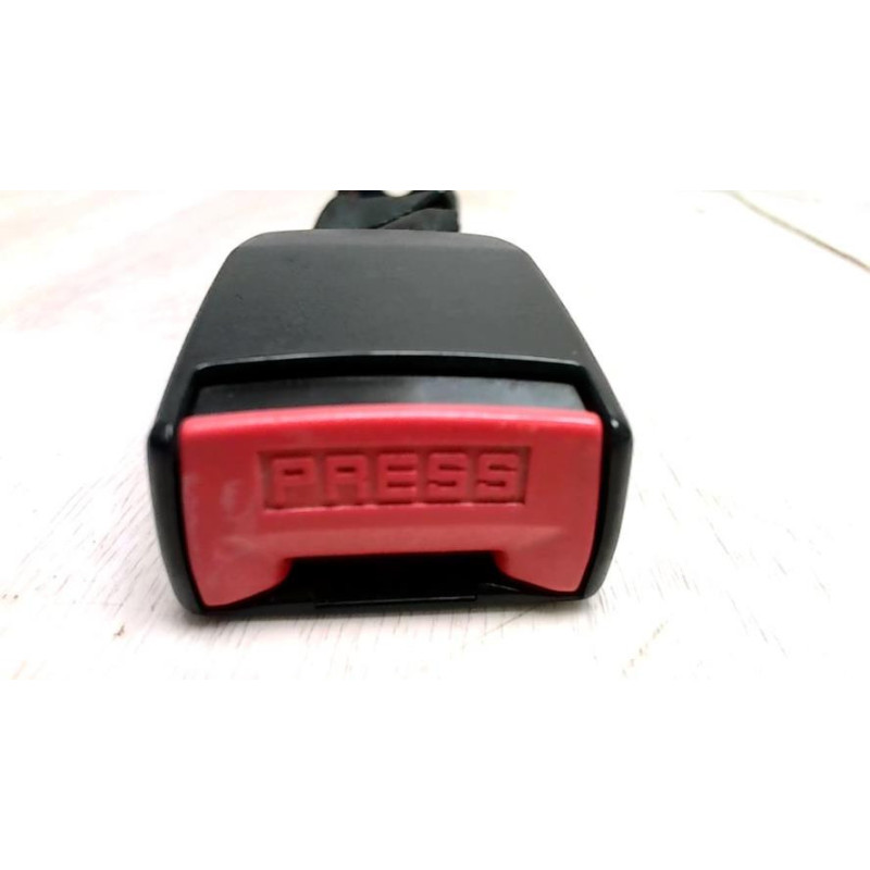 Attache ceinture arriere droit RENAULT SUPER 5 d’occasion