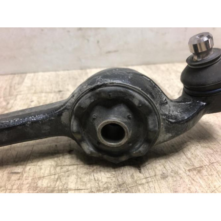 Bras inferieur avant droit FORD ESCORT 5 PHASE 2 d’occasion