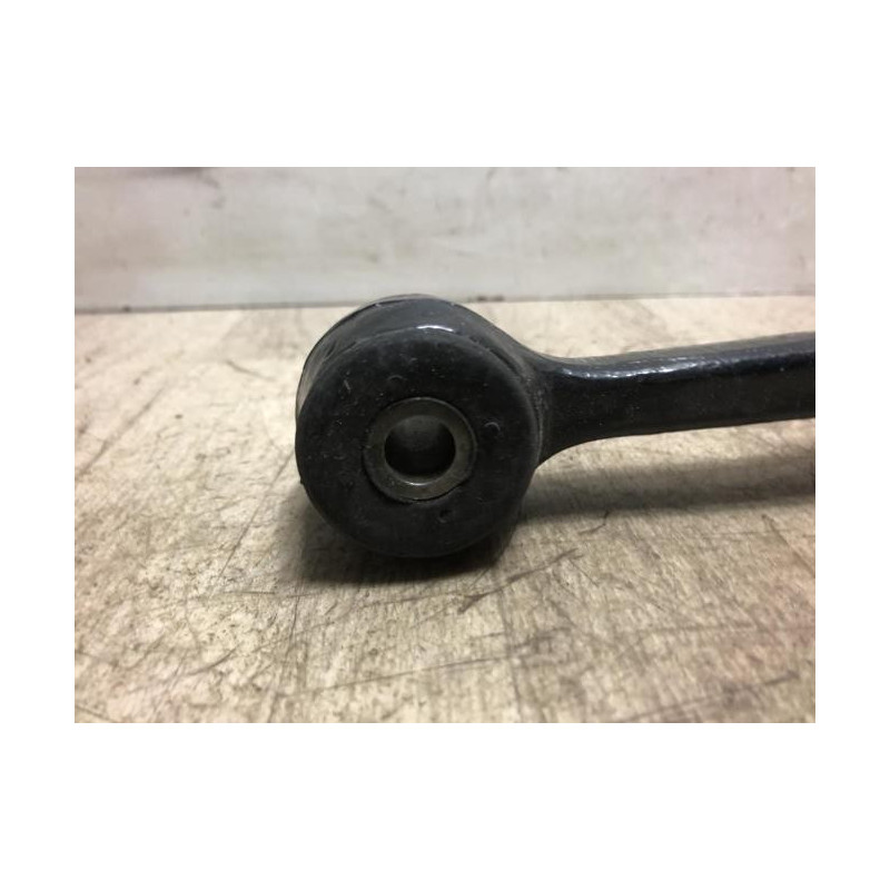 Bras inferieur avant droit FORD ESCORT 5 PHASE 2 d’occasion