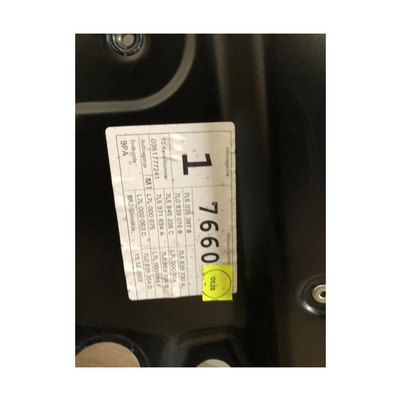 Mecanisme de leve vitre electrique arriere droit PORSCHE CAYENNE 1 PHASE 1 d’occasion