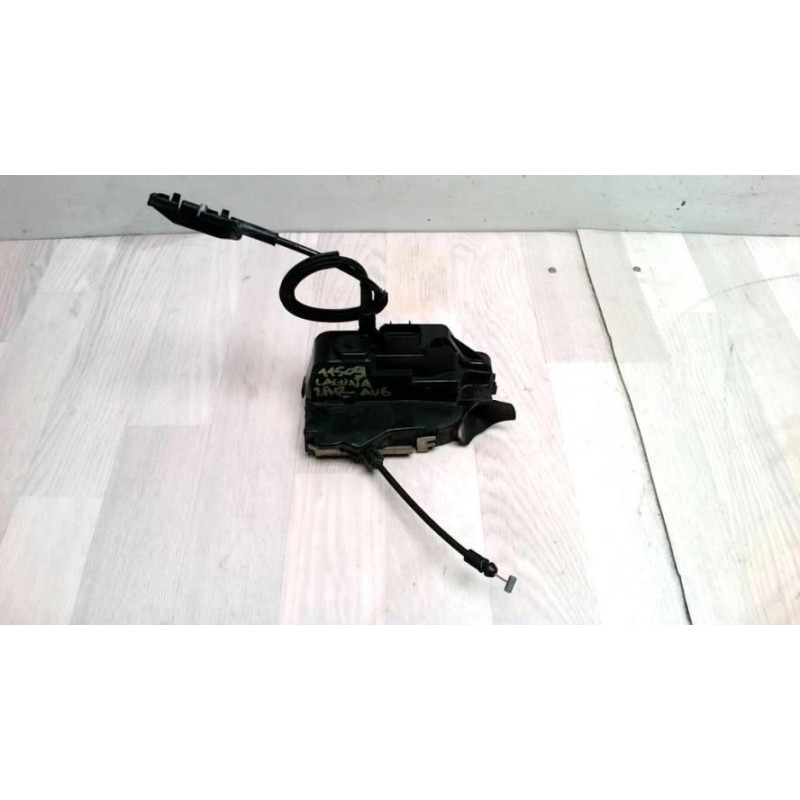 Serrure avant gauche RENAULT LAGUNA 2 PHASE 2 d’occasion