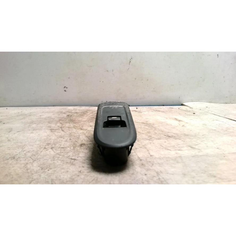 Interrupteur de leve vitre avant droit CITROEN C5 2 d’occasion