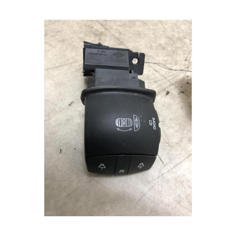 Commande autoradio RENAULT SCENIC 3 PHASE 1 d’occasion