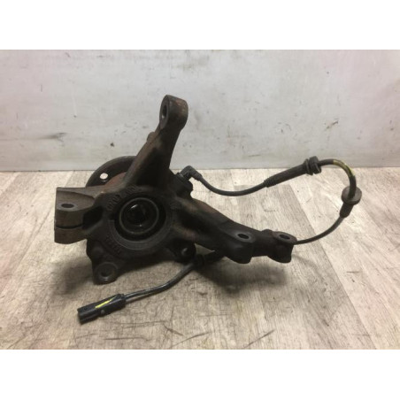Fusee avant gauche DACIA LOGAN MCV 2 PHASE 2 BREAK d’occasion