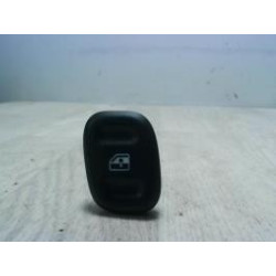 Interrupteur de leve vitre avant gauche FIAT PANDA 3 PHASE 1 d’occasion