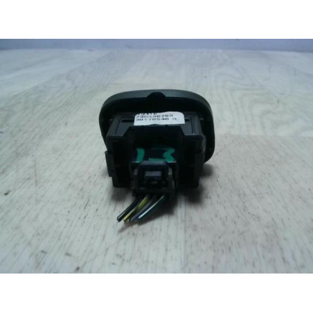 Interrupteur de leve vitre avant gauche FIAT PANDA 3 PHASE 1 d’occasion