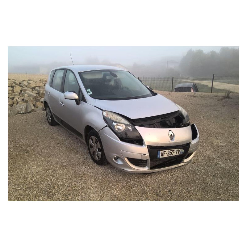 Ecran GPS RENAULT SCENIC 3 PHASE 1 d’occasion