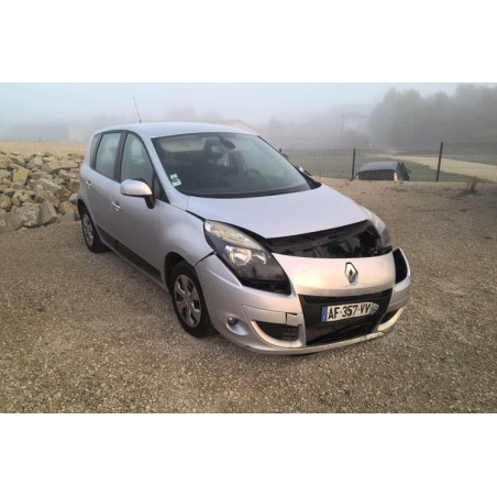 Ecran GPS RENAULT SCENIC 3 PHASE 1 d’occasion
