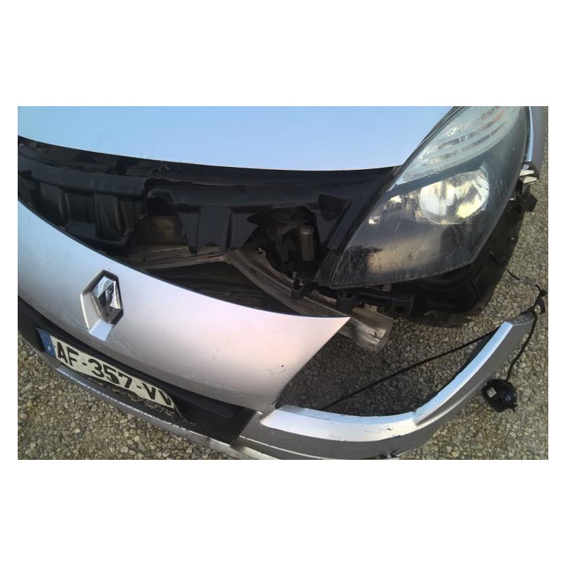 Ecran GPS RENAULT SCENIC 3 PHASE 1 d’occasion
