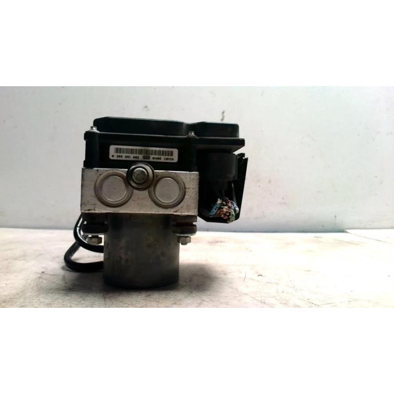Bloc ABS (freins anti-blocage) CITROEN C4 2 PHASE 1 d’occasion