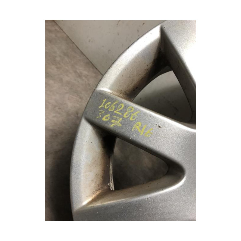 Jante PEUGEOT 307 PHASE 1 BREAK d’occasion