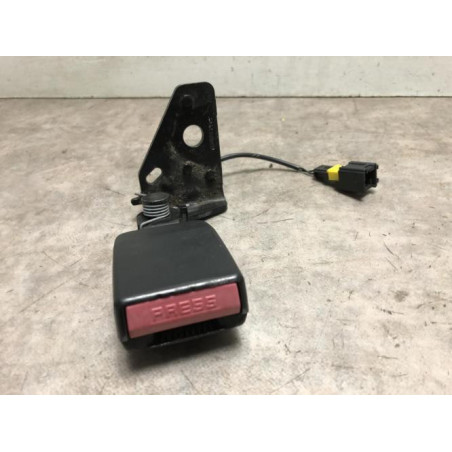 Attache ceinture arriere gauche PEUGEOT 207 PHASE 2 d’occasion
