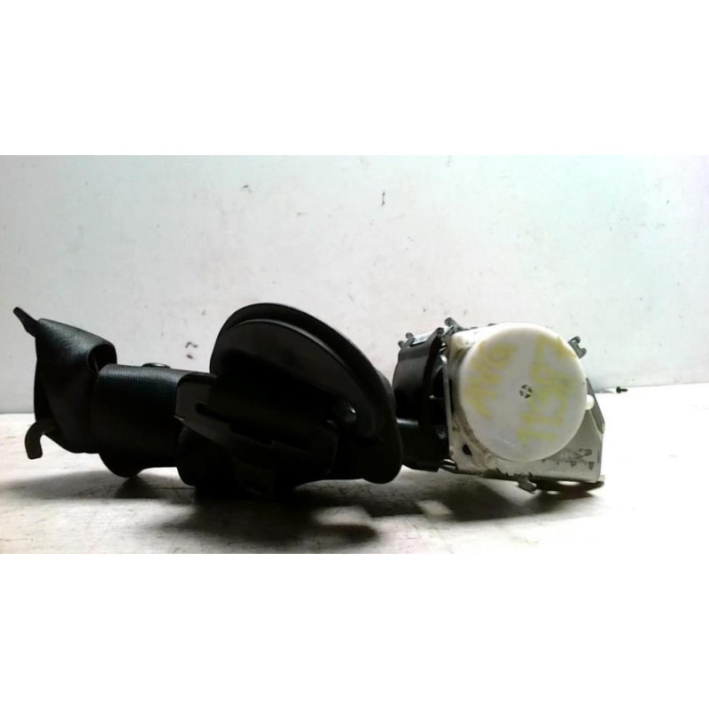 Ceinture avant gauche BMW SERIE 1 E87 PHASE 2 d’occasion