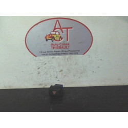 Bouton de warning PEUGEOT 208 d’occasion