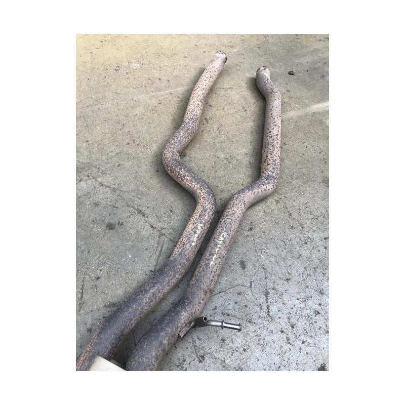 Tube intermediaire (echappement) PORSCHE CAYENNE 1 PHASE 1 d’occasion