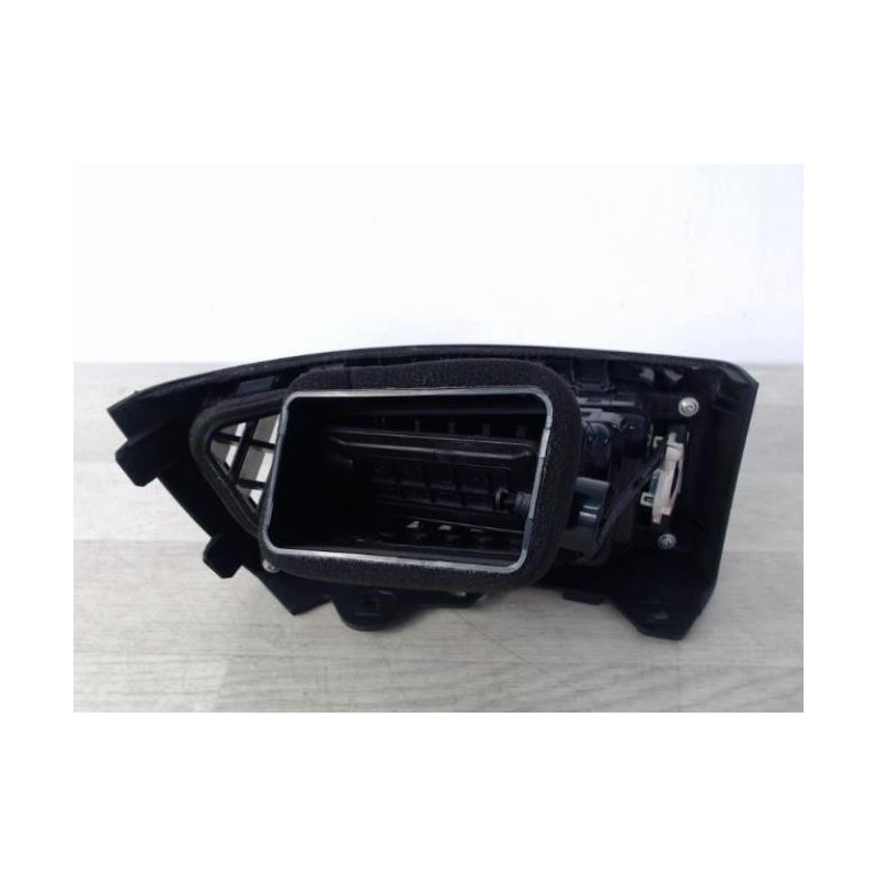 Aerateur tableau de bord avant droit HYUNDAI I 30 1 PHASE 1 d’occasion