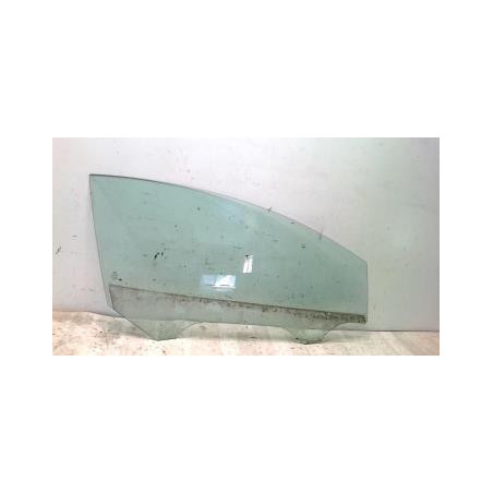 Vitre avant droit FORD FIESTA 6 PHASE 1 d’occasion
