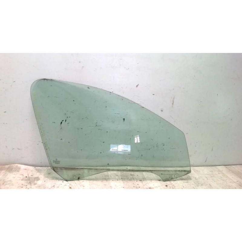 Vitre avant droit PEUGEOT 206 PHASE 2 d’occasion
