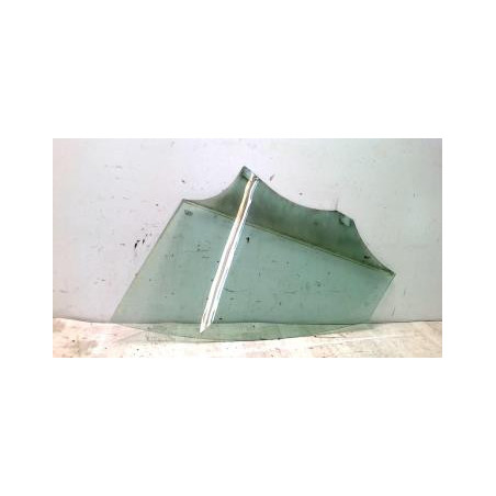 Vitre avant droit SEAT IBIZA 4 PHASE 1 d’occasion