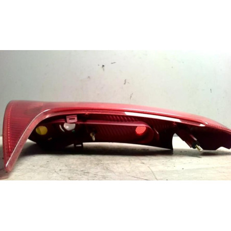 Feu arriere principal droit (feux) PEUGEOT 206 PHASE 2 BREAK d’occasion