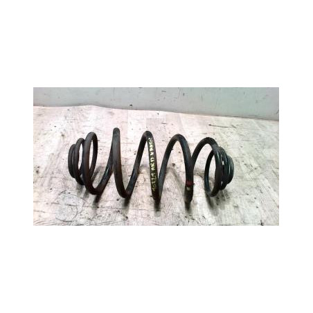Ressort de suspension arriere droit RENAULT KANGOO 2 PHASE 1 d’occasion