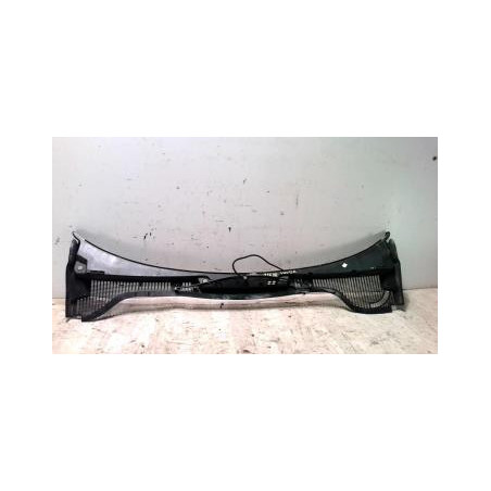 Baie de pare brise SKODA OCTAVIA 2 PHASE 2 BREAK d’occasion